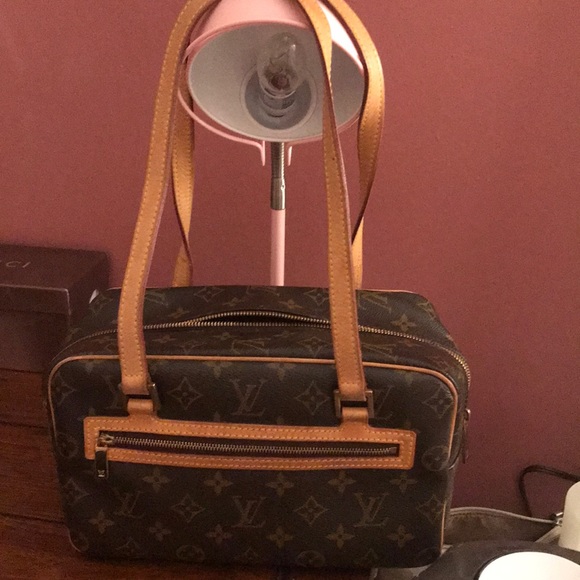 Louis Vuitton Handbags - Louis Vuitton Monogram Cite MM Bag
